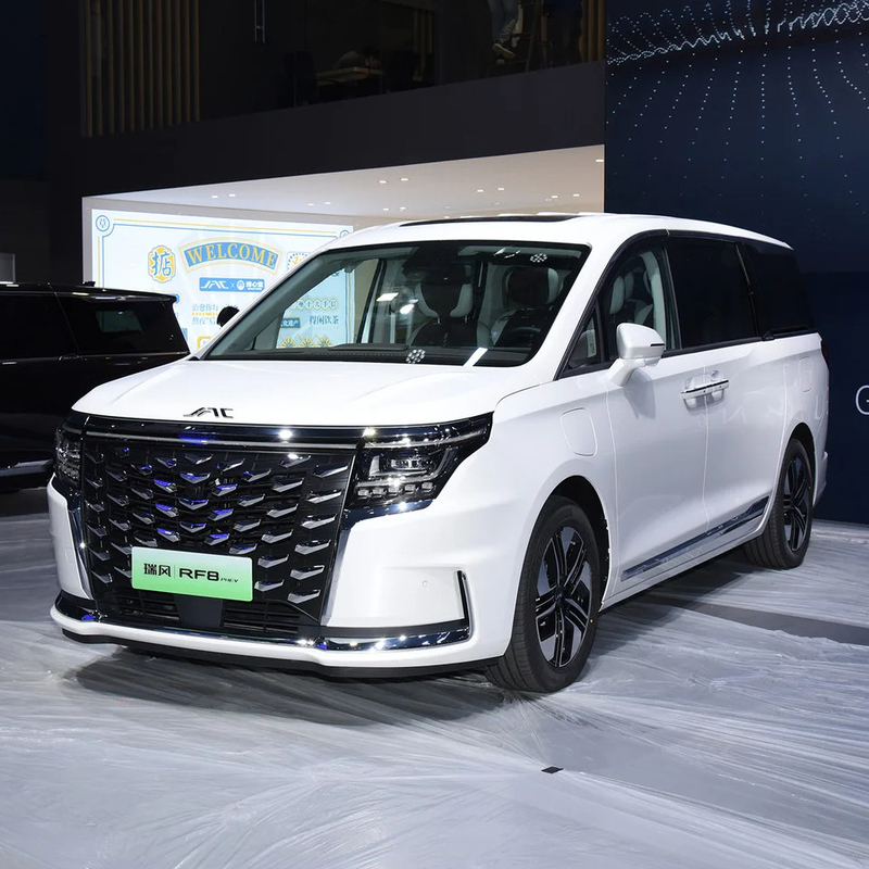 JAC Ruifeng 精製 RF8 PHEV 1.5T 5ドア7人乗りのMPV 電動駐車ブレーキを含む