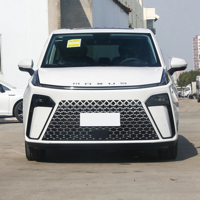 LEDヘッドライト 2023 MAXUS G70 2.0T MPV フロントホイール駆動のオートマティック・ラグジュアリー・バージョン