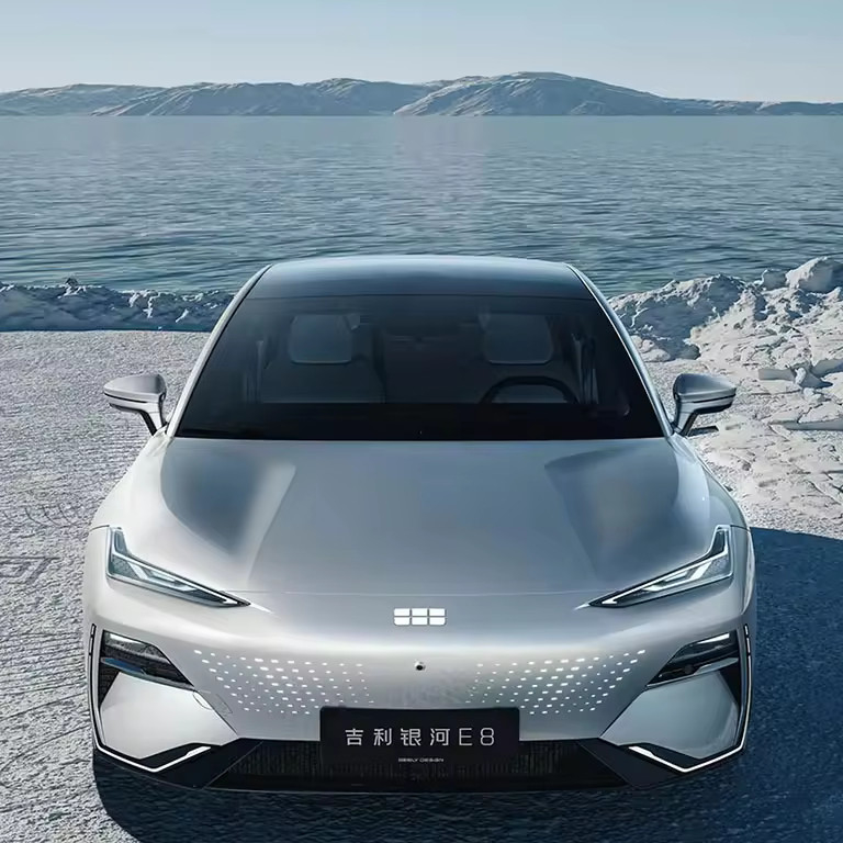 200KWシングルモーター 2024 ジーリーギャラクシー インヘE8 665km スターシップ・ヴォイージュ エディション エネルギー車両